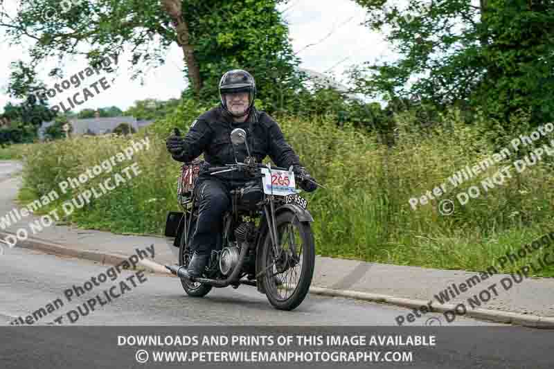 Vintage motorcycle club;eventdigitalimages;no limits trackdays;peter wileman photography;vintage motocycles;vmcc banbury run photographs